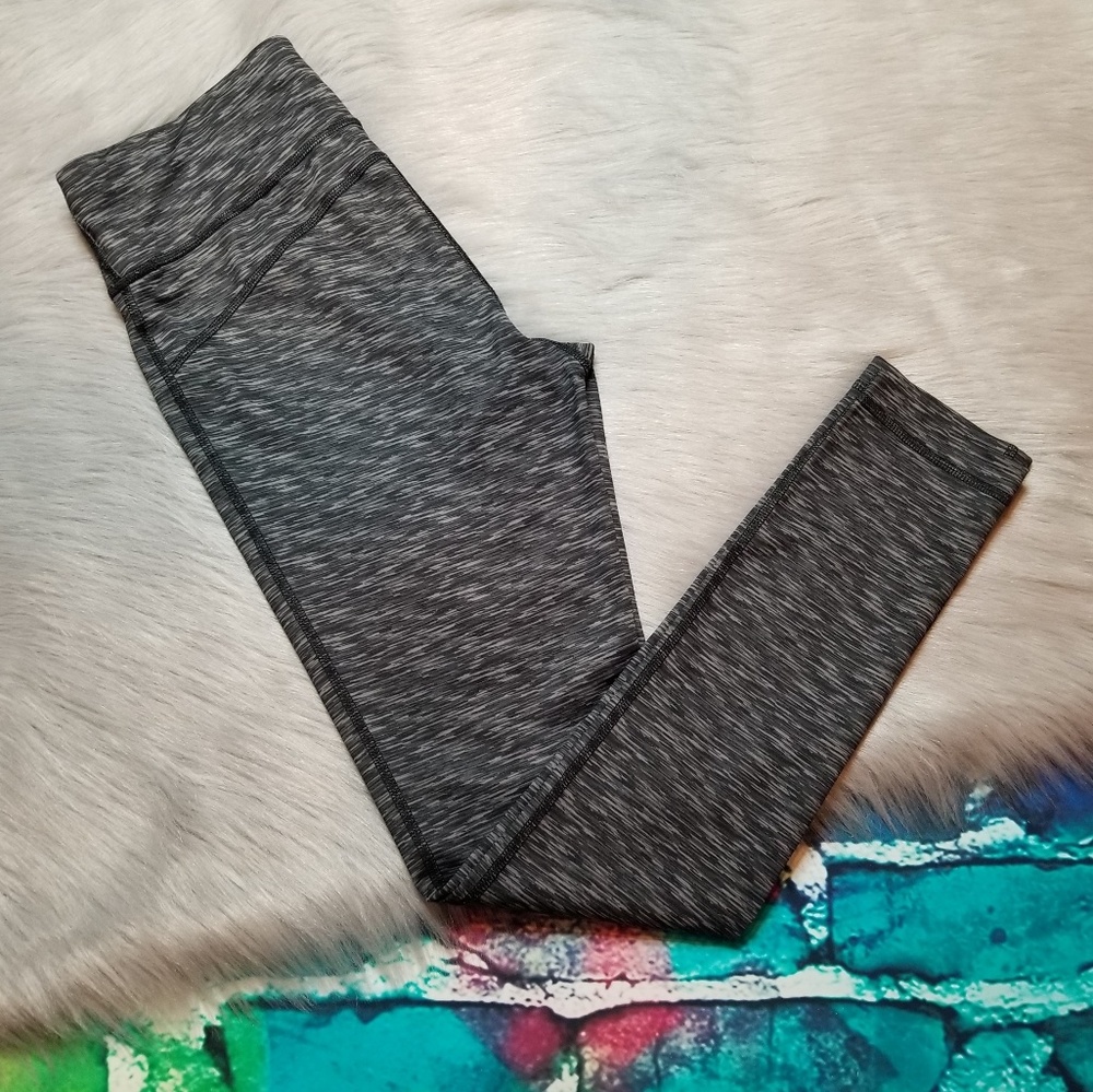 Xersion • Marled Performance Leggings • SZ S